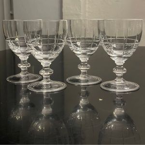 Strauss crystal glasses set